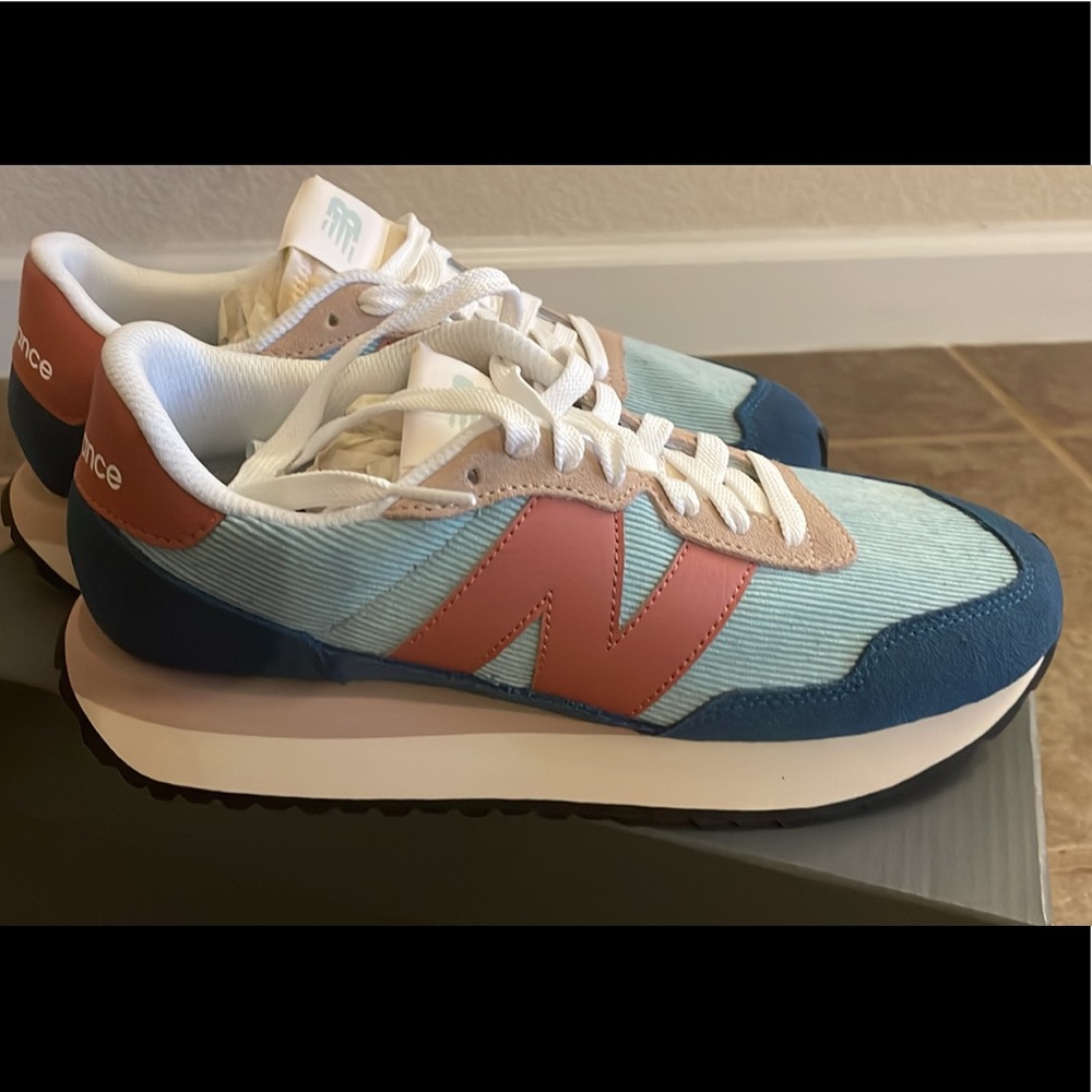 New Balance 237 Lagoon and Henna